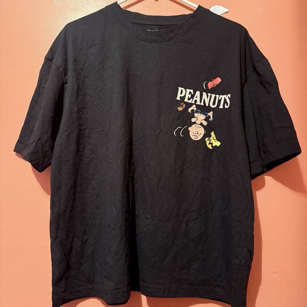 Peanuts Snoopy Mens TShirt M Medium Black Charlie Brown Tee Shirt Short Sleeve